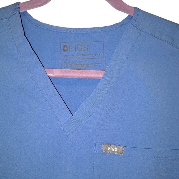 FIGS Scrub Set - Picture 2 of 7